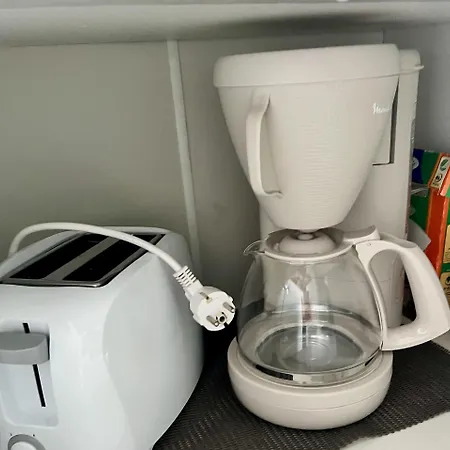 Oiseau Bleu Mole Port & Centre Cap D *